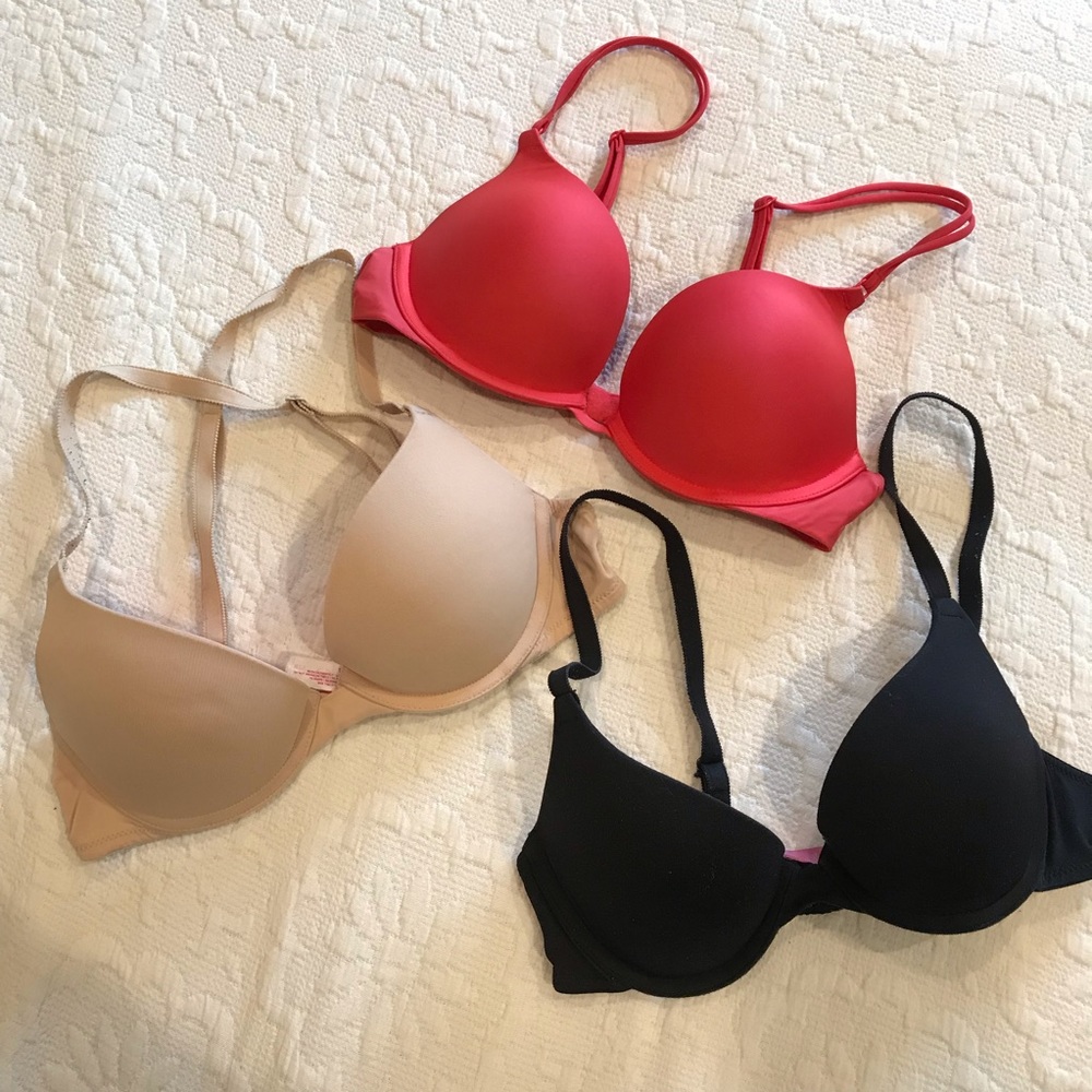 **SOLD!! 3 for $10 VS Bras